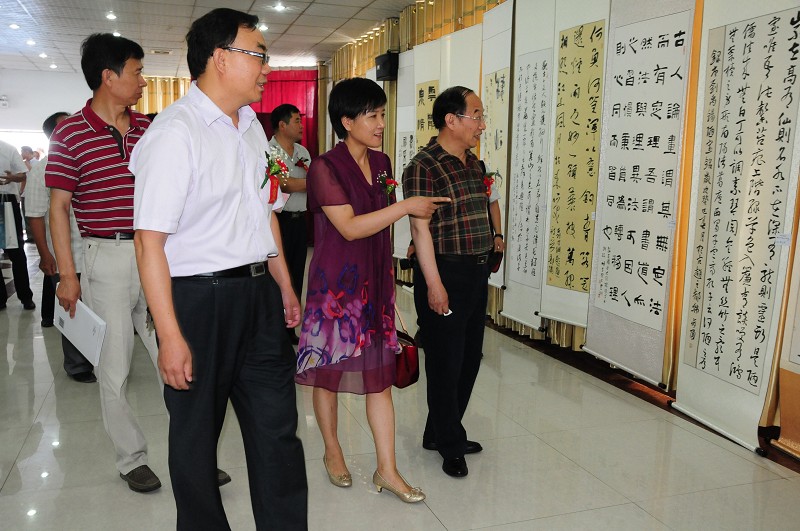 “赵王酒业”杯邯郸首届行书展隆重开幕