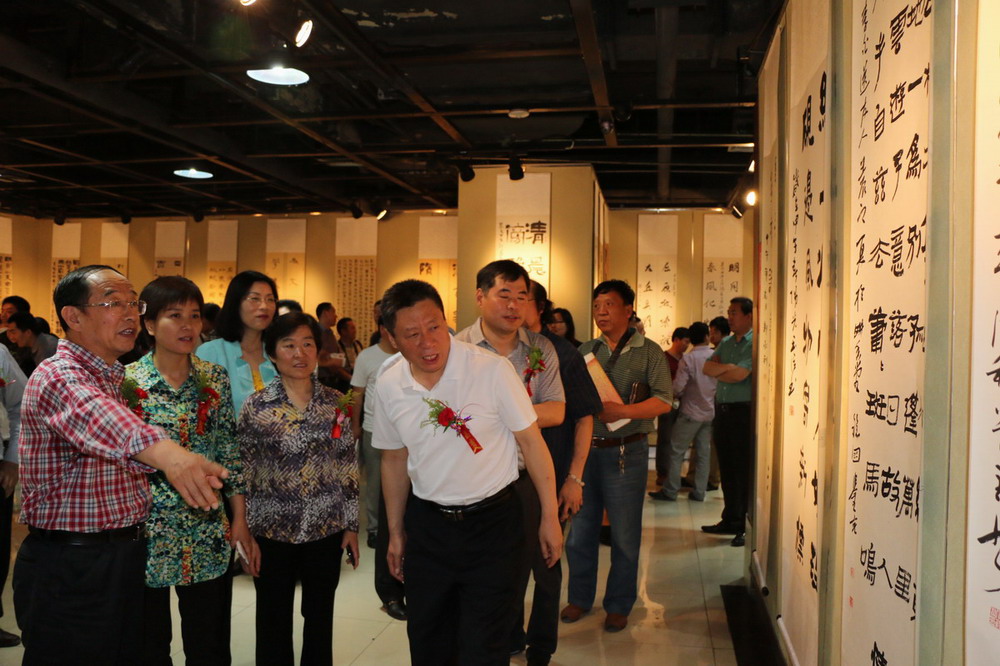 邯郸市首届隶书展在新世纪阳光美术馆开幕