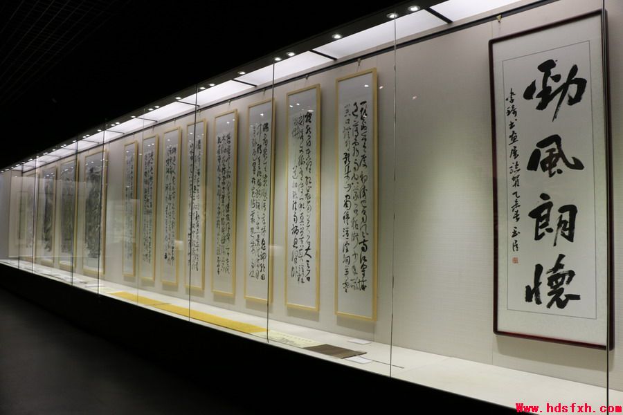 劲风朗怀——李琦书画展在邯郸博物馆开幕