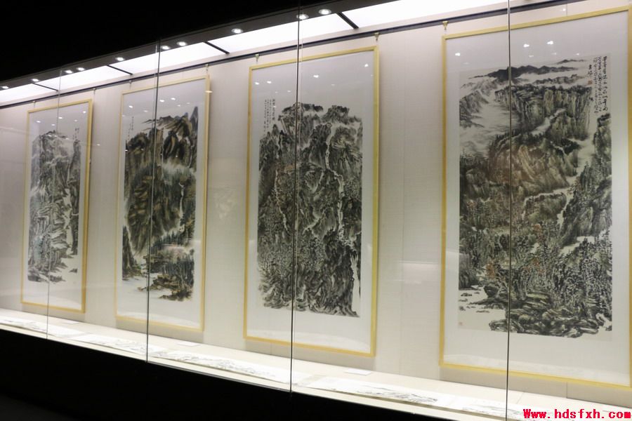 劲风朗怀——李琦书画展在邯郸博物馆开幕