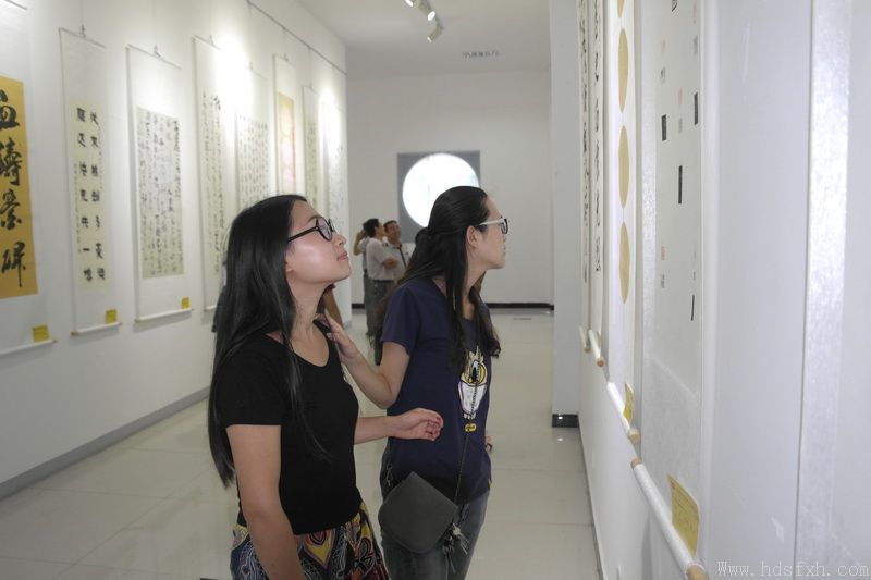大名举办抗战胜利70周年书法作品展
