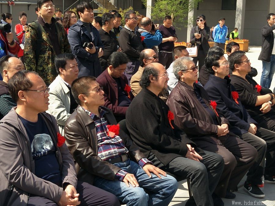 李琦先生绘画书法作品捐赠仪式在响堂山石窟艺术博物馆隆重举行