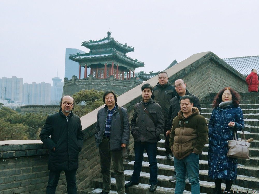 邯郸书协走进市城管局为民公益写春联送祝福