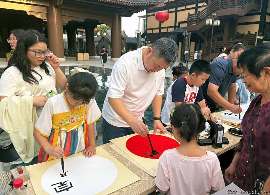 墨韵流芳·成语生辉| 邯郸市书法家协会在邯郸道举办艺术惠民活动