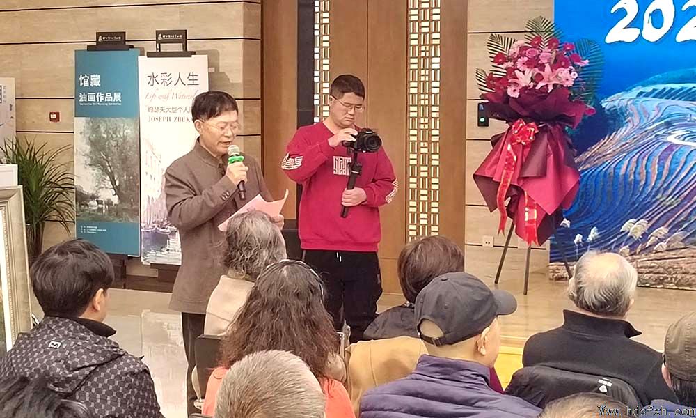 �����񳼹�������׳��д�����ֻᡱ�ں��������ݾ���