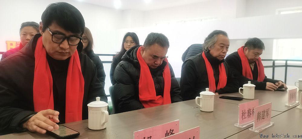 邯郸书协“万福迎春”公益活动走进邯钢附企