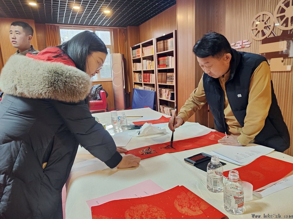 邯郸书协“新春特别行动-万福迎春”走进军分区