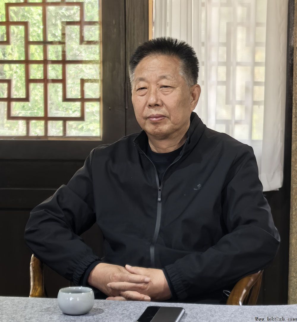 ������Э����ίԱ�Ḱ�䰲�á��Թ������Ͻ�ʯ�̡���ѧ�ɷ�